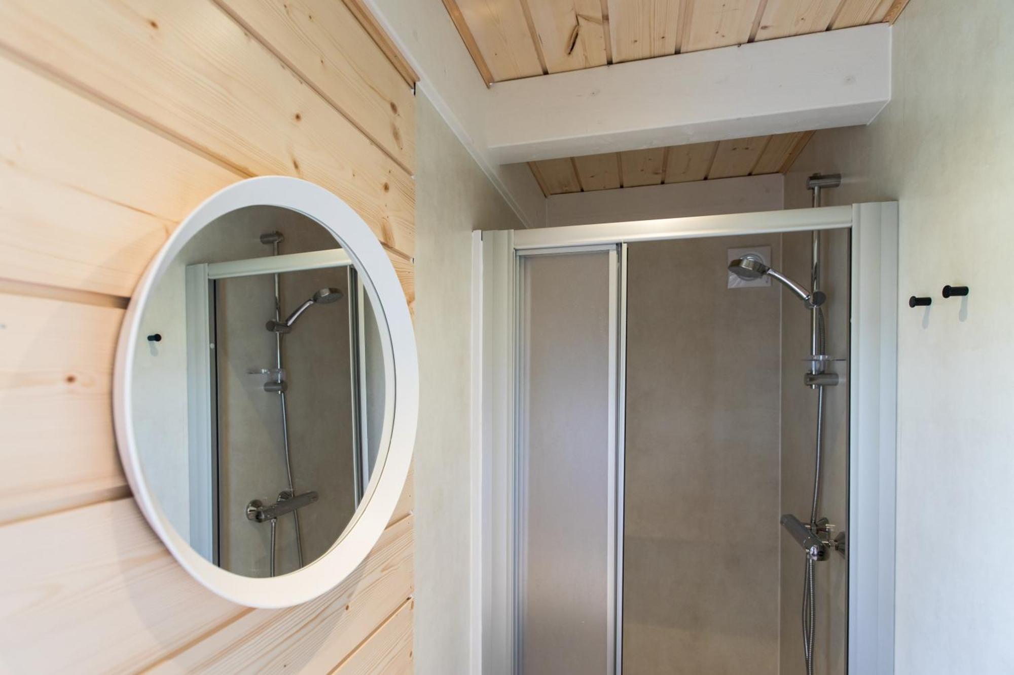 Tiny House - Optioneel Met Hottub Leilighet Dokkum Eksteriør bilde